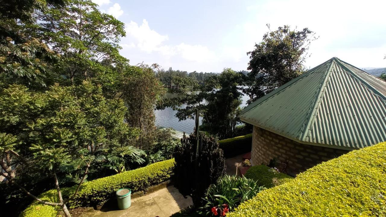 Crater Bay Cottages Kabale Eksteriør bilde