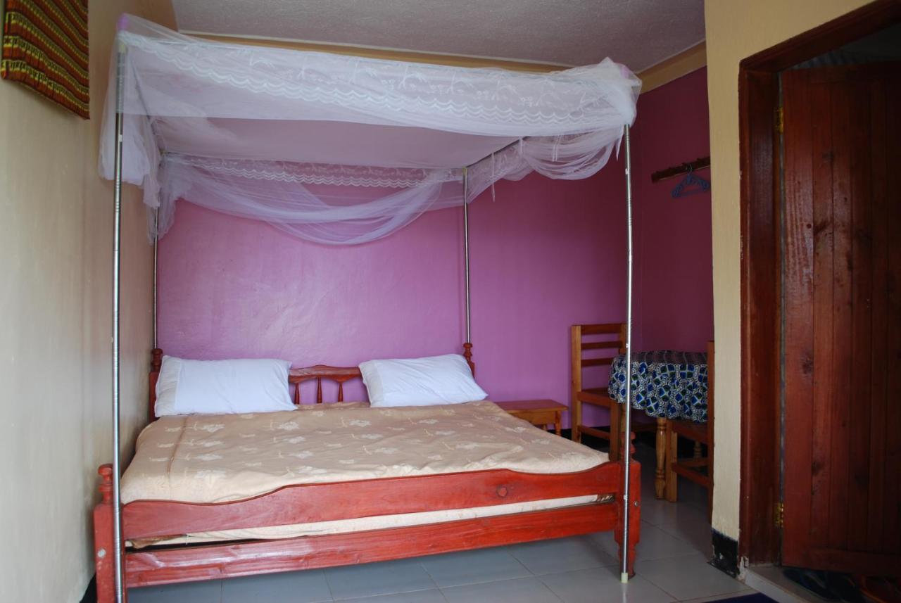 Crater Bay Cottages Kabale Eksteriør bilde