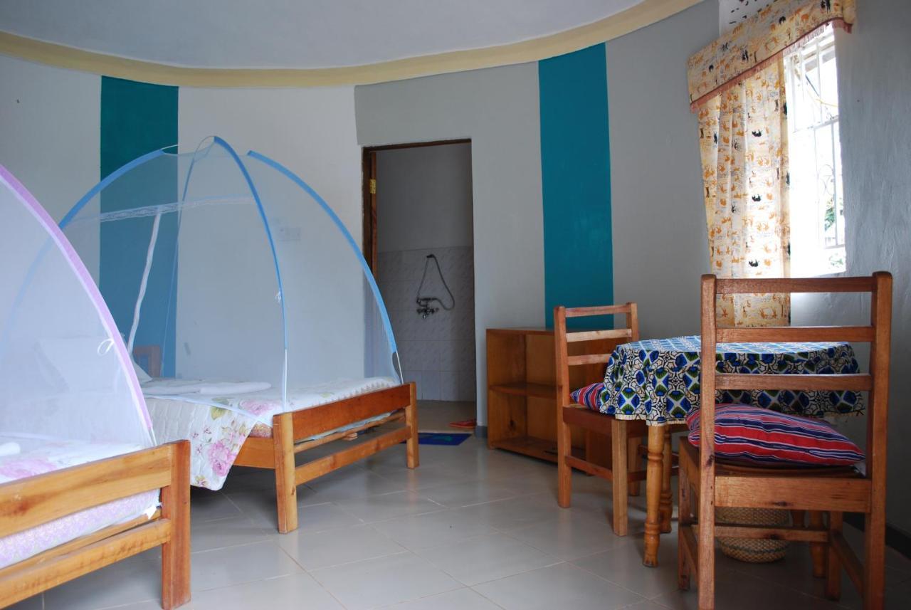 Crater Bay Cottages Kabale Eksteriør bilde
