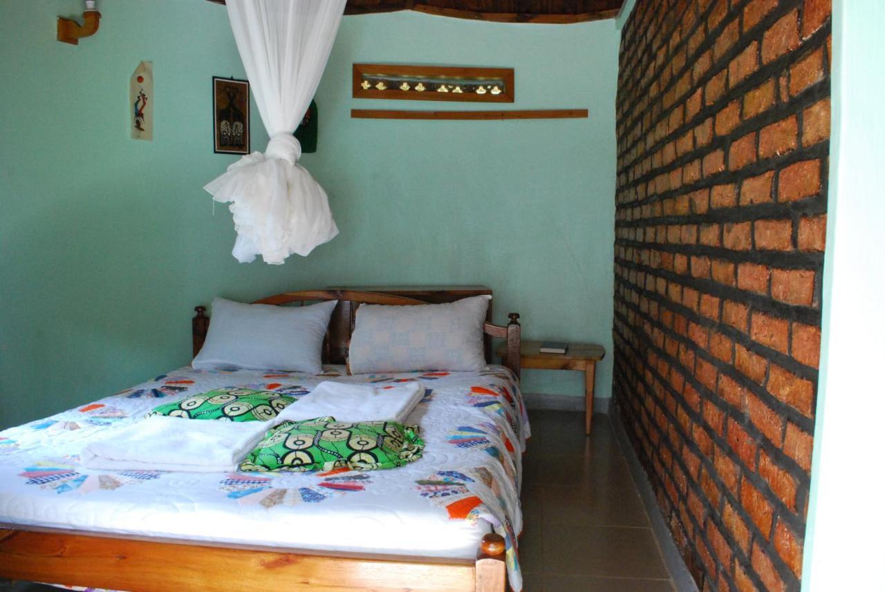 Crater Bay Cottages Kabale Eksteriør bilde