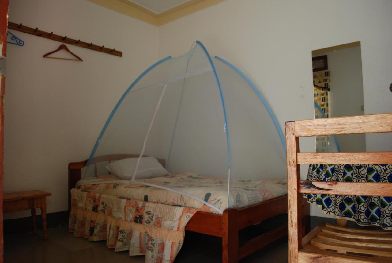 Crater Bay Cottages Kabale Eksteriør bilde