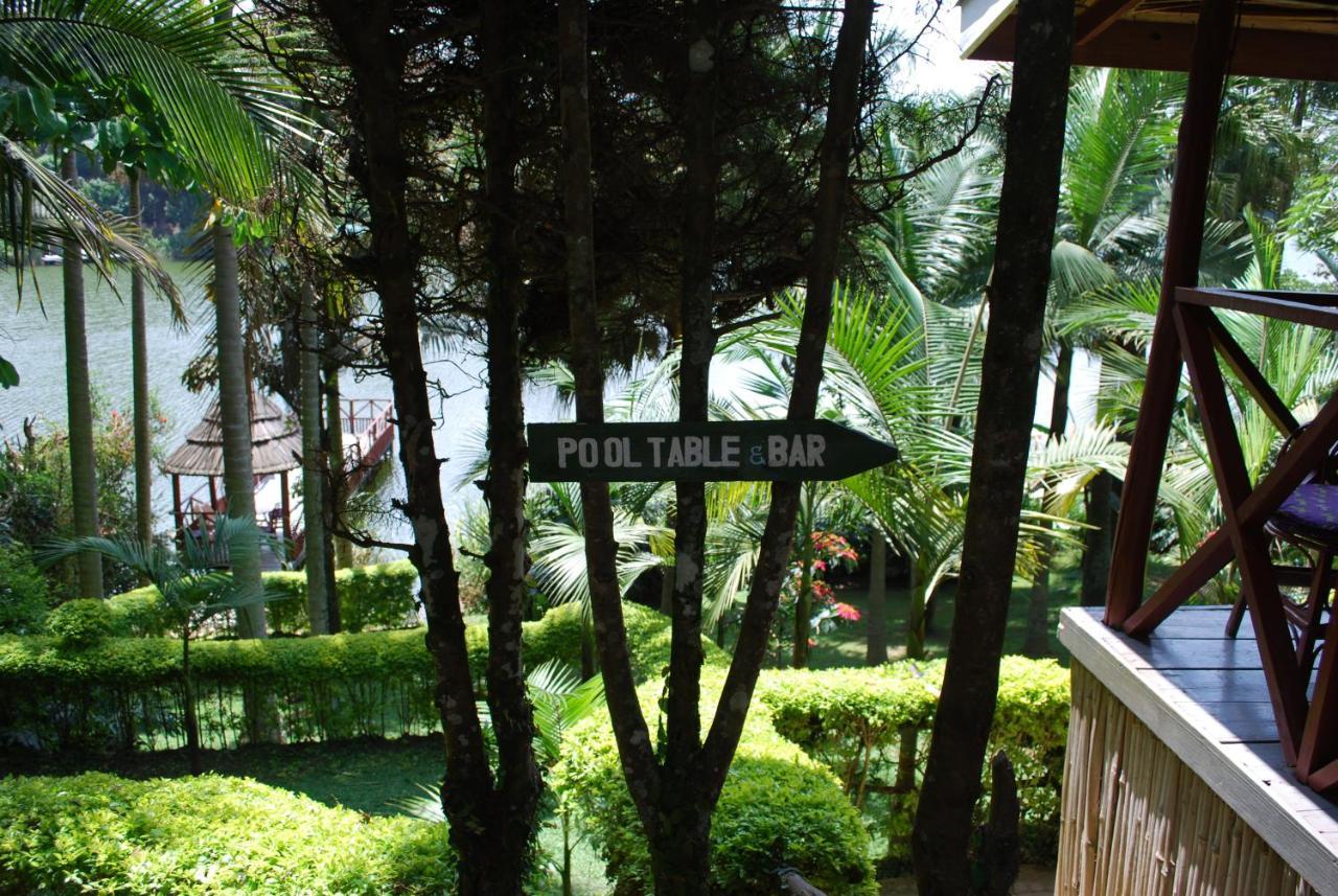 Crater Bay Cottages Kabale Eksteriør bilde