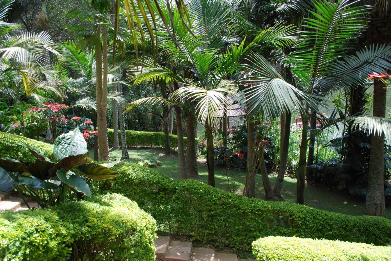 Crater Bay Cottages Kabale Eksteriør bilde